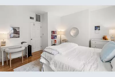 21 Hancock St #3, Boston, MA 02114 - Photo 8