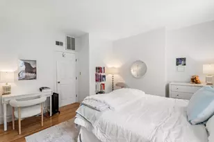 21 Hancock St, Boston, MA 02114 - Photo 8