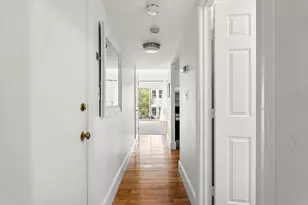 21 Hancock St, Boston, MA 02114 - Photo 14