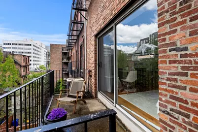 21 Hancock St #3, Boston, MA 02114 - Photo 16