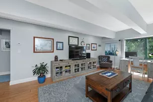 42 8th St, Boston, MA 02129 - Photo 4