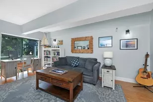 42 8th St, Boston, MA 02129 - Photo 2
