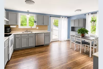 39 Bayview, Taunton, MA 02780 - Photo 4