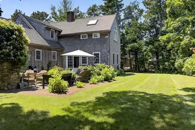 205 Meetinghouse Way, Edgartown, MA 02539 - Photo 30