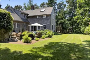 205 Meeting House Way, Edgartown, MA 02539 - Photo 30