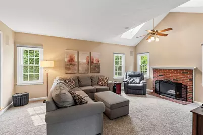 73 Hillando Dr, Shrewsbury, MA 01545 - Photo 14