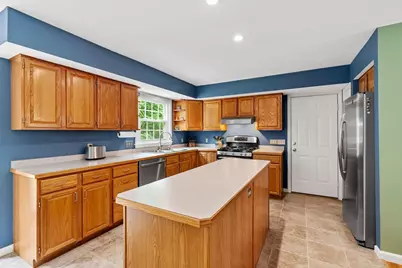 73 Hillando Dr, Shrewsbury, MA 01545 - Photo 12
