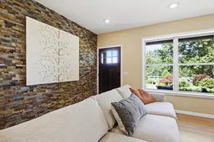 250 N Main St, Sunderland, MA 01375 - Photo 8