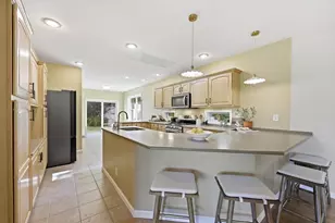 250 N Main St, Sunderland, MA 01375 - Photo 16