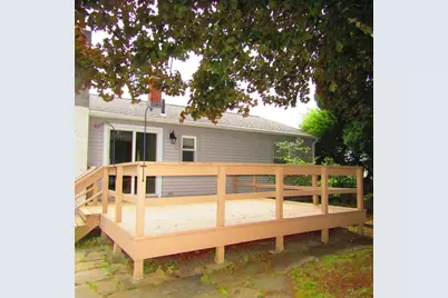 33 Claire Avenue, Northampton, MA 01062 - Photo 4