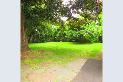33 Claire Avenue, Northampton, MA 01062 - Photo 8