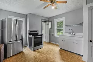 138 4th St, Montague, MA 01376 - Photo 12