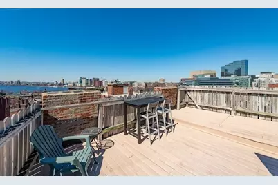 101 Myrtle St #A, Boston, MA 02114 - Photo 14