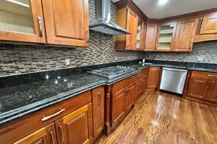 915 Hathaway Rd, New Bedford, MA 02740 - Photo 18