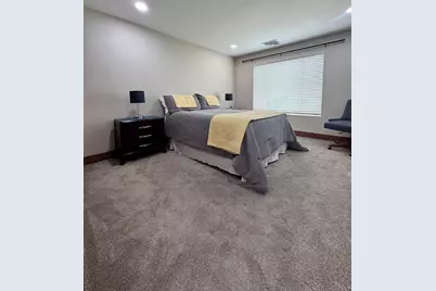 915 Hathaway Road #406, New Bedford, MA 02740 - Photo 2