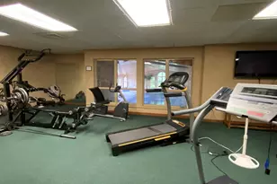 915 Hathaway Rd, New Bedford, MA 02740 - Photo 10