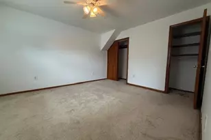 16 Indian Rock Dr, Saugus, MA 01906 - Photo 8