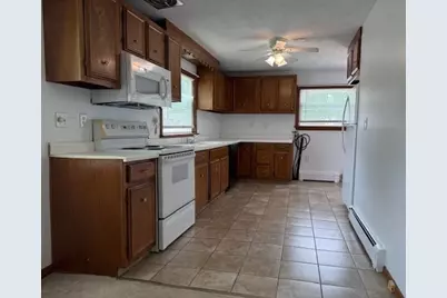 16 Indian Rock Dr #B, Saugus, MA 01906 - Photo 12