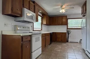 16 Indian Rock Dr, Saugus, MA 01906 - Photo 14