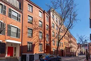 101 Myrtle St, Boston, MA 02114 - Photo 2