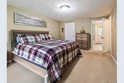 4 Commonwealth Ave, Auburn, MA 01501 - Photo 34