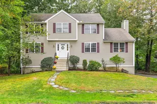 4 Commonwealth Ave, Auburn, MA 01501 - Photo 1