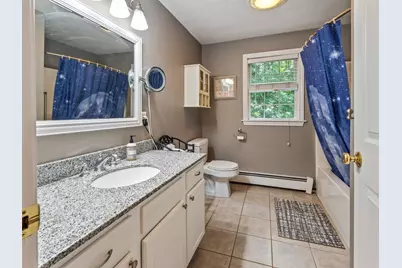 4 Commonwealth Ave, Auburn, MA 01501 - Photo 30
