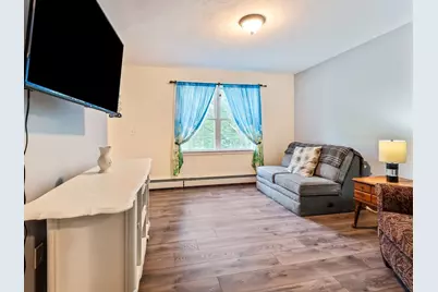 4 Commonwealth Ave, Auburn, MA 01501 - Photo 6