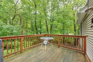 4 Commonwealth Ave, Auburn, MA 01501 - Photo 8