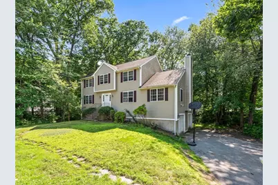 4 Commonwealth Ave, Auburn, MA 01501 - Photo 2