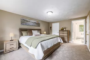 4 Commonwealth Ave, Auburn, MA 01501 - Photo 26