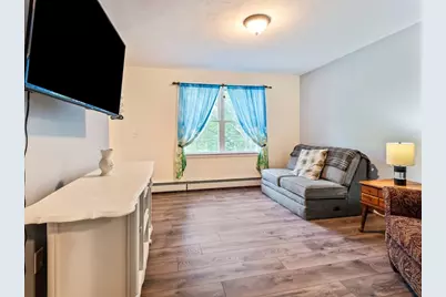 4 Commonwealth Ave, Auburn, MA 01501 - Photo 6