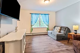 4 Commonwealth Ave, Auburn, MA 01501 - Photo 6