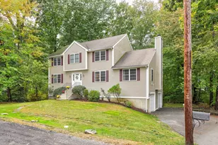 4 Commonwealth Ave, Auburn, MA 01501 - Photo 2