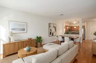 35 Commonwealth Ave, Newton, MA 02459 - Photo 6