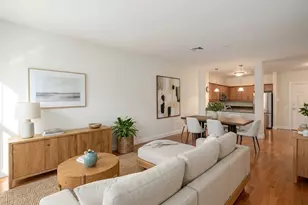 35 Commonwealth Ave, Newton, MA 02459 - Photo 6