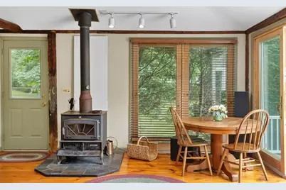 28 Spring Street, Hanson, MA 02341 - Photo 24