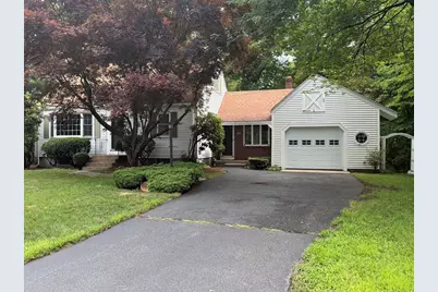 7 Wayne Dr, Foxboro, MA 02035 - Photo 2