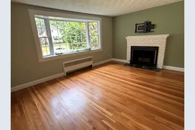 7 Wayne Dr, Foxboro, MA 02035 - Photo 10