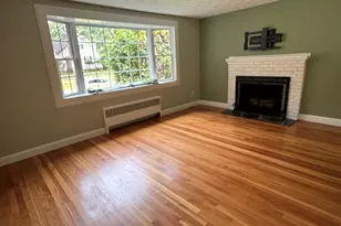 7 Wayne Dr, Foxboro, MA 02035 - Photo 10