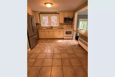 7 Wayne Dr, Foxboro, MA 02035 - Photo 6