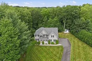 17 Ramona's Way, East Longmeadow, MA 01028 - Photo 2