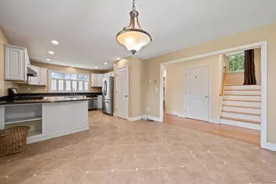 615 Front St, Weymouth, MA 02188 - Photo 10