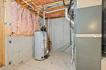 615 Front St, Weymouth, MA 02188 - Photo 32