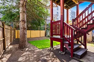 259 Chelsea St, Boston, MA 02128 - Photo 22