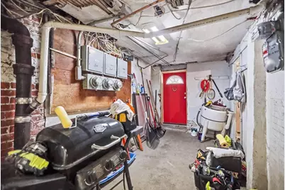 259 Chelsea St, Boston, MA 02128 - Photo 26
