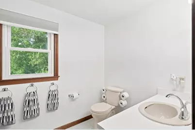 8 Flanagan Drive, Framingham, MA 01701 - Photo 26