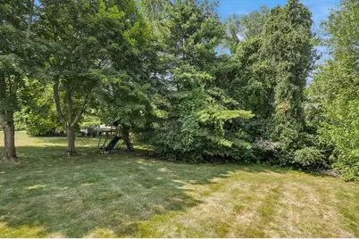 8 Flanagan Drive, Framingham, MA 01701 - Photo 34
