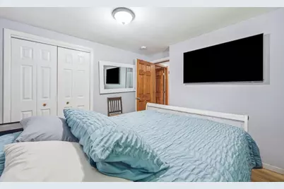 37 Parker St, Fitchburg, MA 01420 - Photo 16