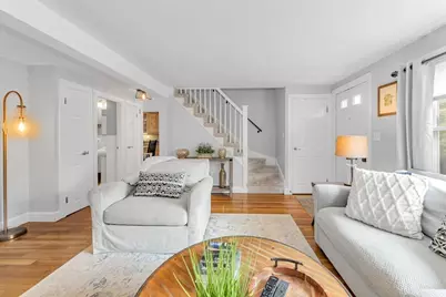 9 Berwick Street, Boston, MA 02132 - Photo 6